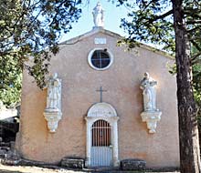  Notre-Dame-Roquebrussanne photo roquebrussanne-chapel0017s.jpg (13 k)