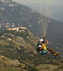  Hang Gliding photo parapent001s.jpg (12 k)