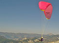 Parasailer near St Andre-les-Alpes