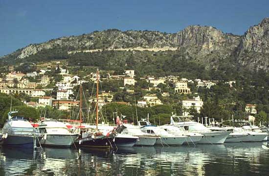  Beaulieu-sur-Mer photo 3854_076b.jpg (43 k)