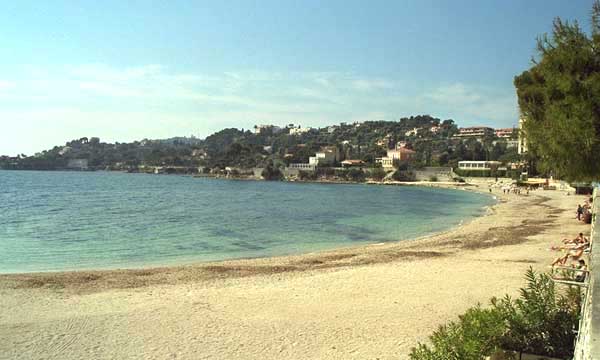  Beaulieu-sur-Mer photo 3854_081b.jpg (31 k)