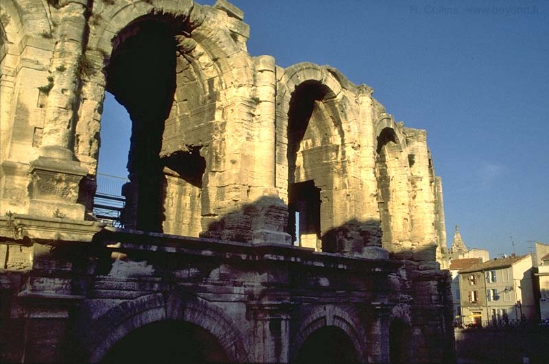  Arles photo arles061b.jpg (33 k)