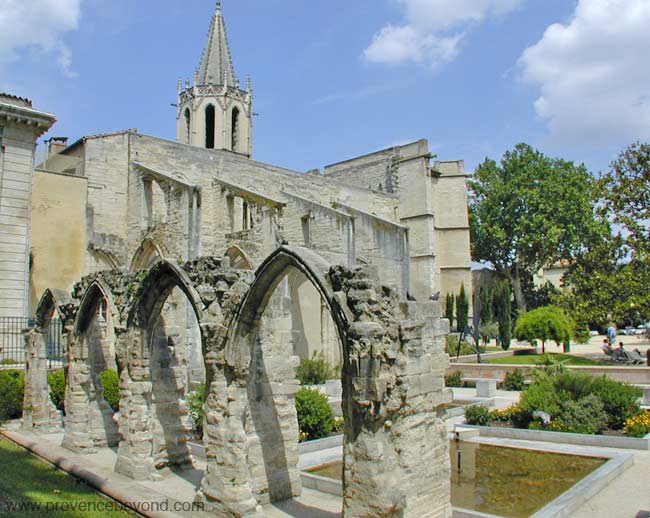  Avignon photo avignon0074b.jpg (58 k)