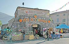  Bar-sur-Loup F&ecirc;te photo barloupfete0002s.jpg (9 k)
