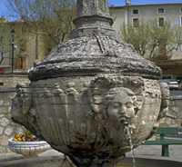  Beaumes-de-Venise photo beaumes004S.jpg (7 k)