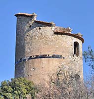 Brue-Auriac pigeonnier (dovecote) built in