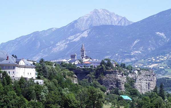  Embrun photo embrun004x.jpg (36 k)