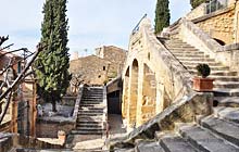 Joques chateau monumental steps