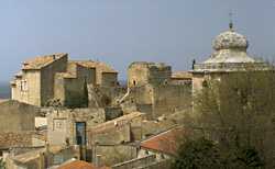  Lagnes photo lagnes64.jpg (5 k)