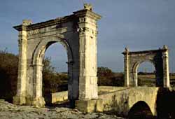  Saint Chamas photo stchamas095.jpg (8 k)