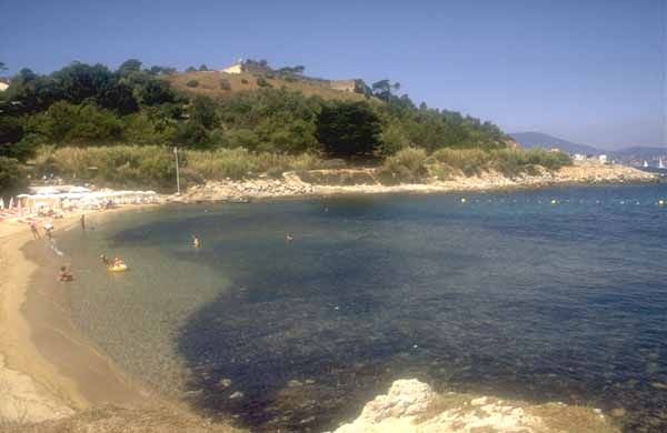  Saint Tropez photo sttropez22b.jpg (21 k)