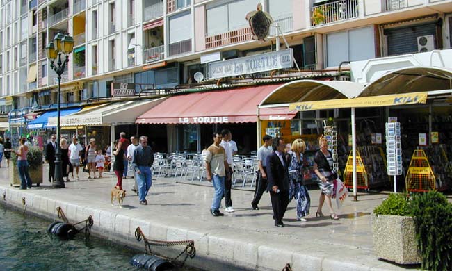  Toulon photo toulon0198.jpg (59 k)