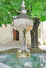 Varages photo varages0048s.jpg (11 k)