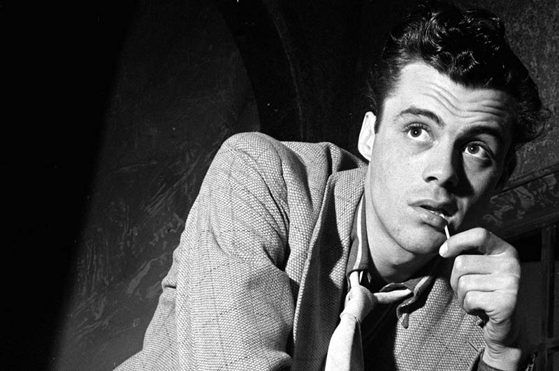  People photo bogarde-dirk001b.jpg