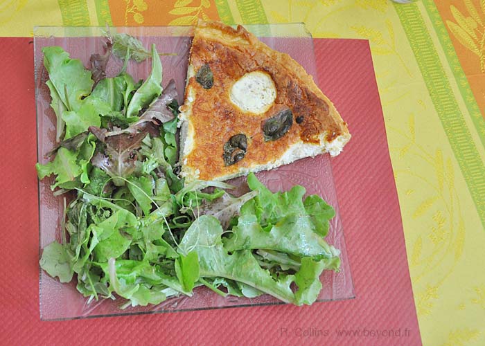  Andon Chez-Nous photo andon-dining0006b.jpg