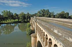 Beziers Canal-bridge, river Orb