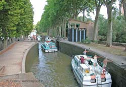 Castelnaudry canal locks