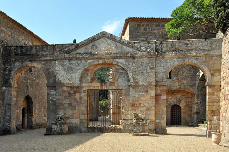  Fontfroid Abbey photo fontfroid-abbey0043b.jpg
