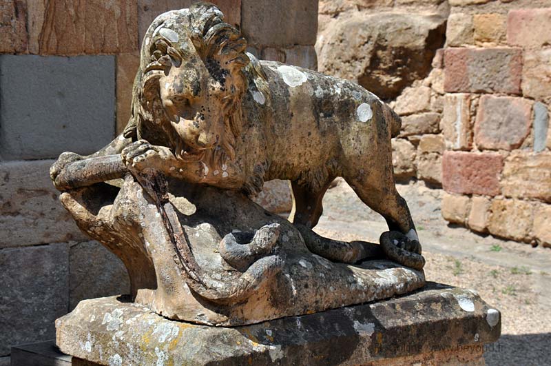  Fontfroid Abbey photo fontfroid-abbey0045b.jpg