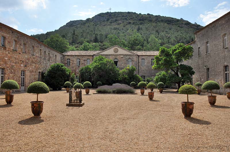  Fontfroid Abbey photo fontfroid-abbey0051b.jpg