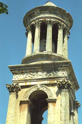  Glanum photo glanum045b.jpg