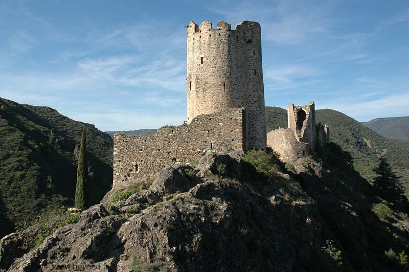  Cathar Castles photo lastours-castles0021b.jpg