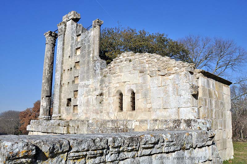  Vernègues Roman Temple photo vernegues-temple0011b.jpg