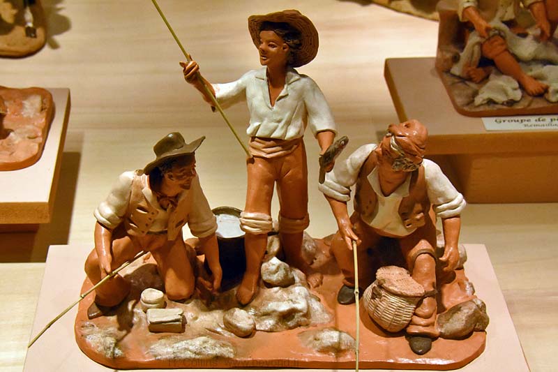  Santons Arles 2015 photo arles-santon0296b.jpg