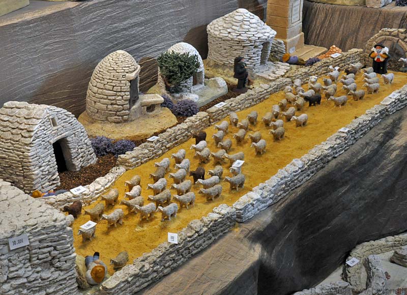  Santons Fontvieille photo fontvieille-santons0038b.jpg