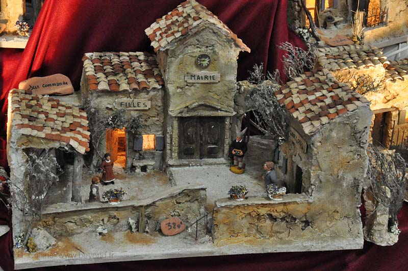  Santons Fontvieille photo fontvieille-santons0041b.jpg