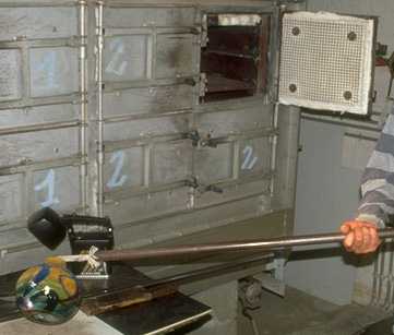  Glass-Blowing photo glass63b.jpg