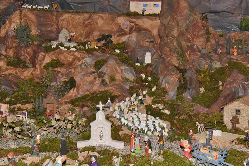  Santons Grignan Collegiale photo grignan-creche-collegiale0031b.jpg