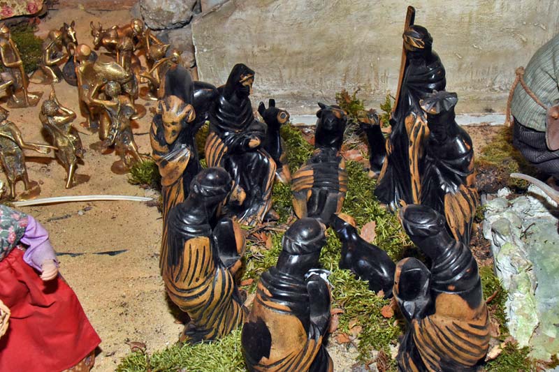  Santons Grignan International photo grignan-santon-intl0007b.jpg