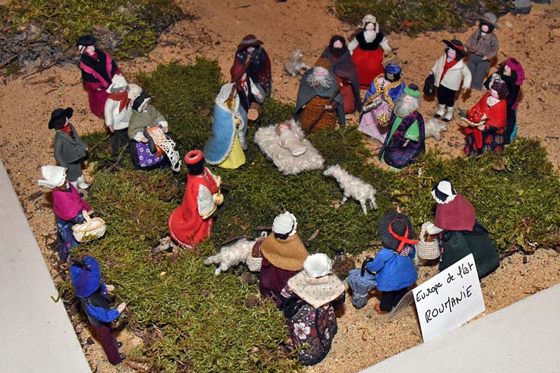  Santons Grignan International photo grignan-santon-intl0052b.jpg