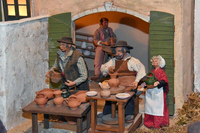  Santons Grignan Provencal A photo grignan-santon-vlg0075b.jpg