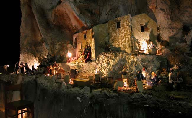  Valensole Santons photo valensolesantons0007b.jpg