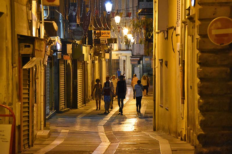  Apt photo apt0192b.jpg