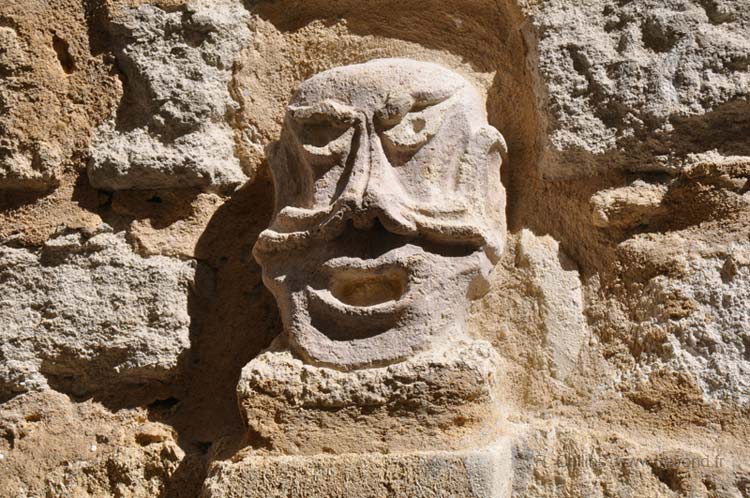  Aramon photo aramon0112b.jpg