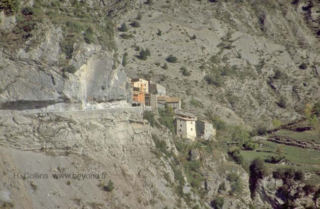  Auvare photo auvare080b.jpg