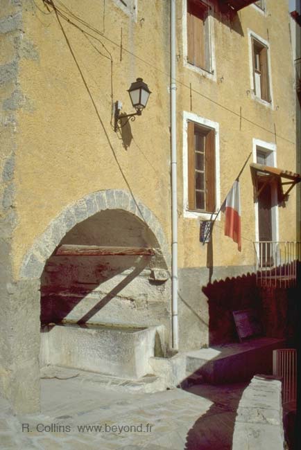  Auvare photo auvare091b.jpg