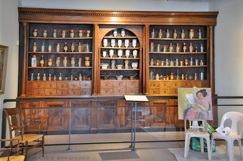  Bagnols-sur-C&egrave;ze Museum photo bagnols-ceze-museum0037b.jpg