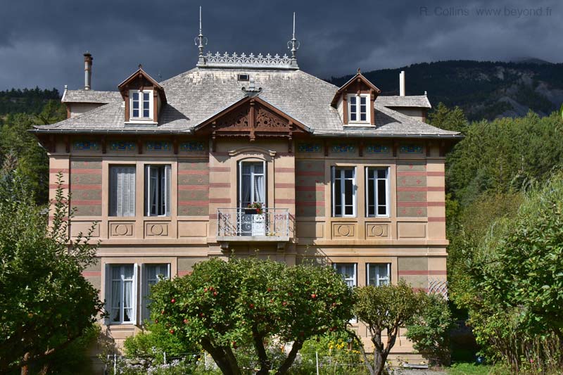  Barcelonnette Mexican photo barcelonnette-villa0121b.jpg