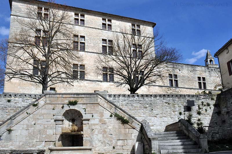  Barjac photo barjac0130b.jpg