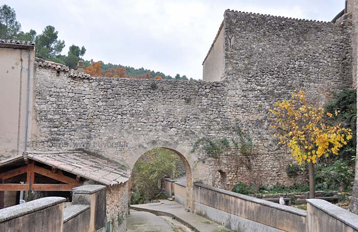  Bastide-des-Jourdans photo bastide-jourdans0030b.jpg