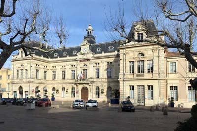 Bollène's grand 17th-century town hall