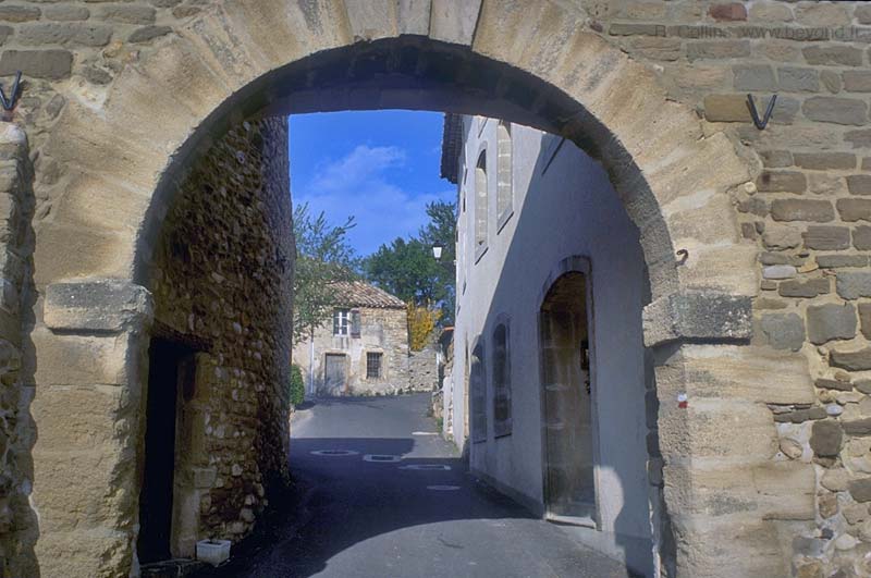  Cairanne photo cairanne023b.jpg