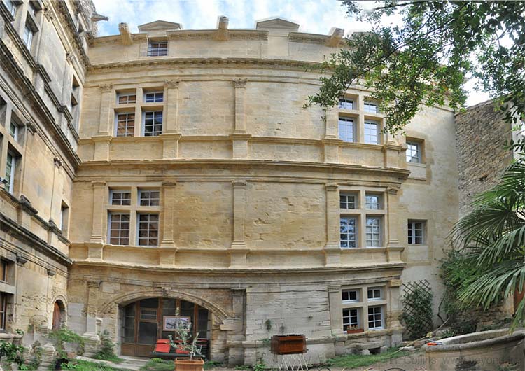  Cavillargues photo cavillargues-chateau0002-04b.jpg