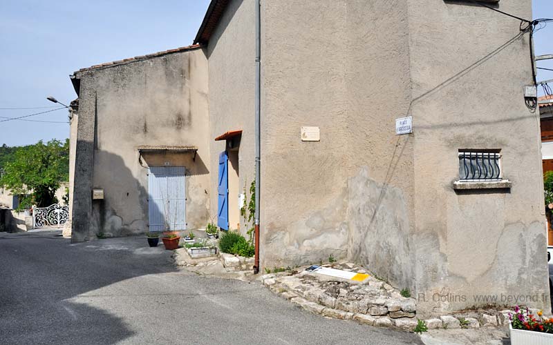  Esparron-de-Pallières photo esparron-pallieres0098b.jpg