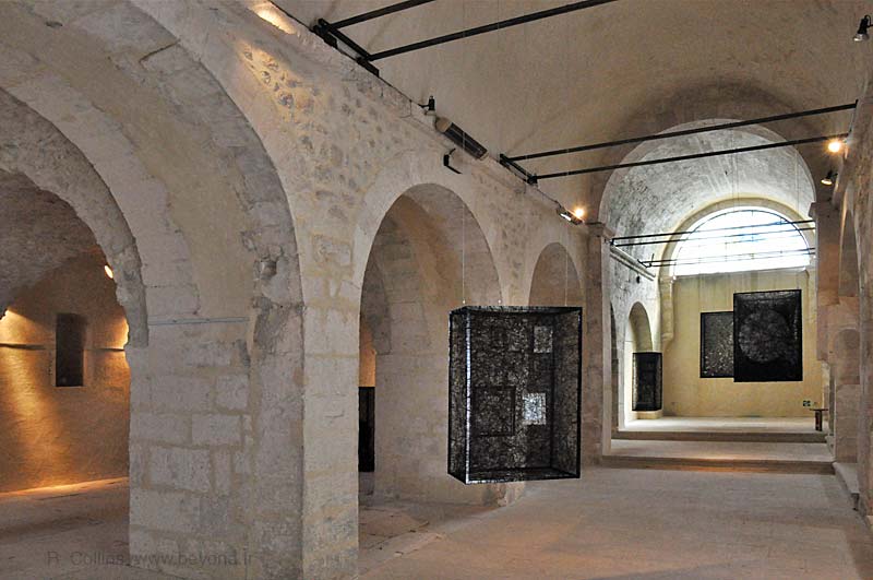  Eygalières photo eygalieres-museum0009b.jpg