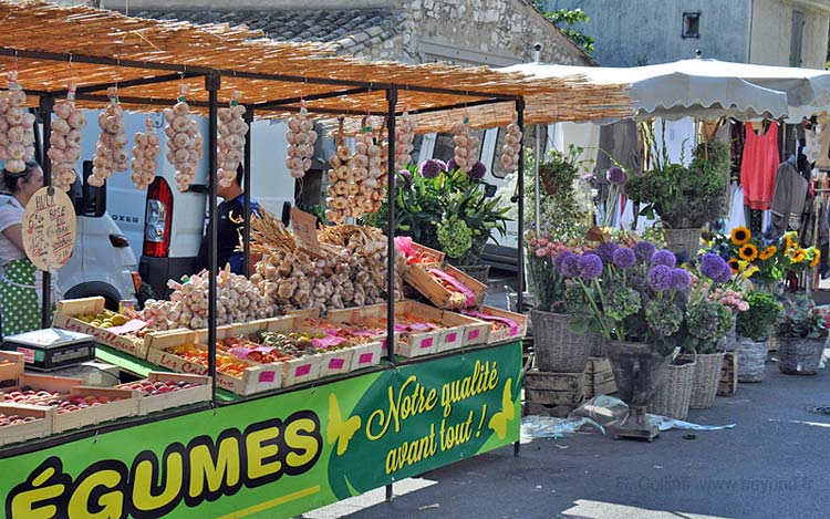  Eygalières photo eygalieres0103b.jpg